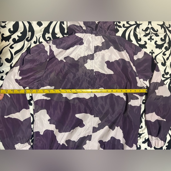 Wild Fable purple camo light weight pullover- size m - Picture 4 of 8
